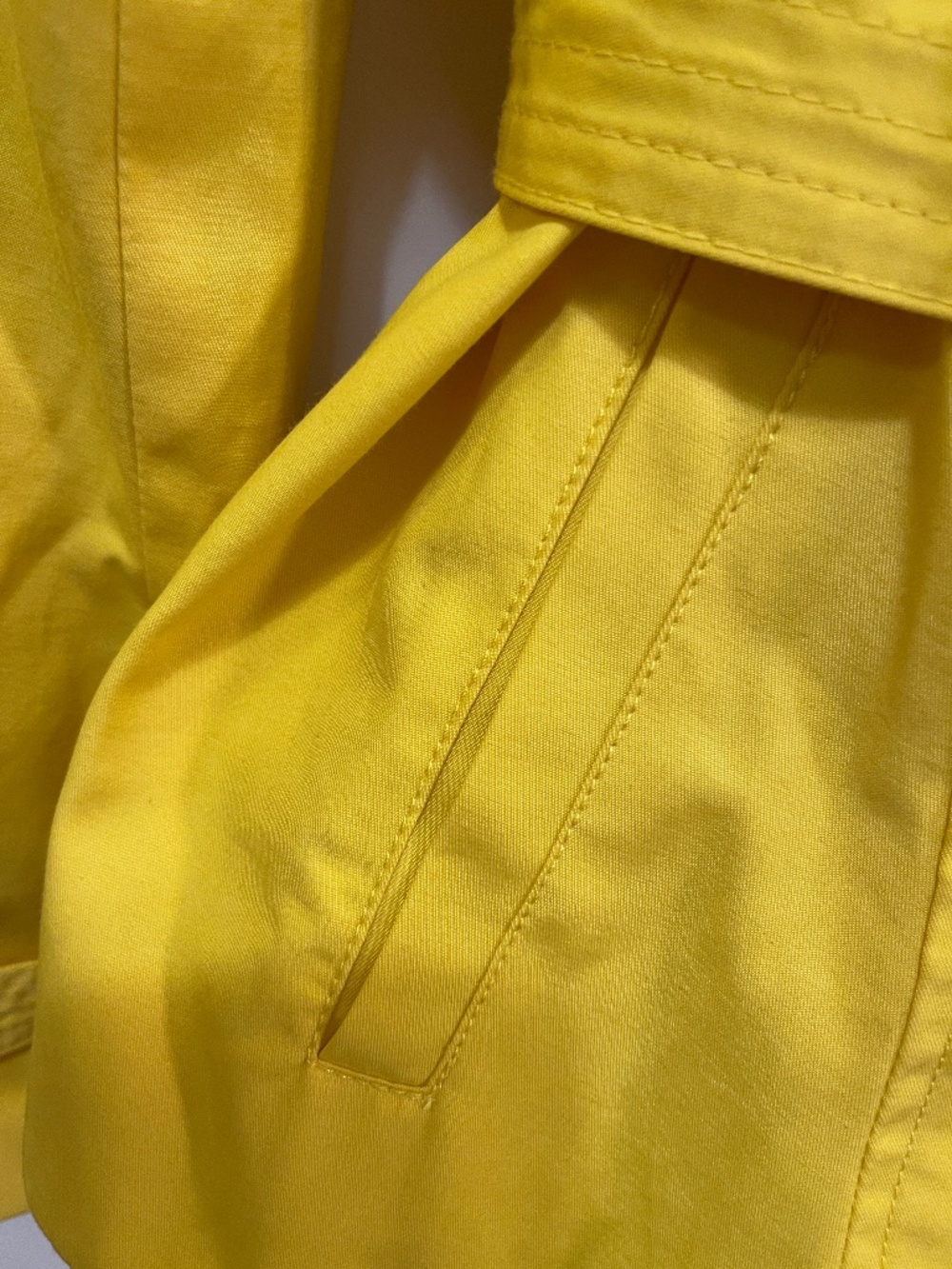 Black rivet yellow short trench coat women XL - Picture 8 of 8